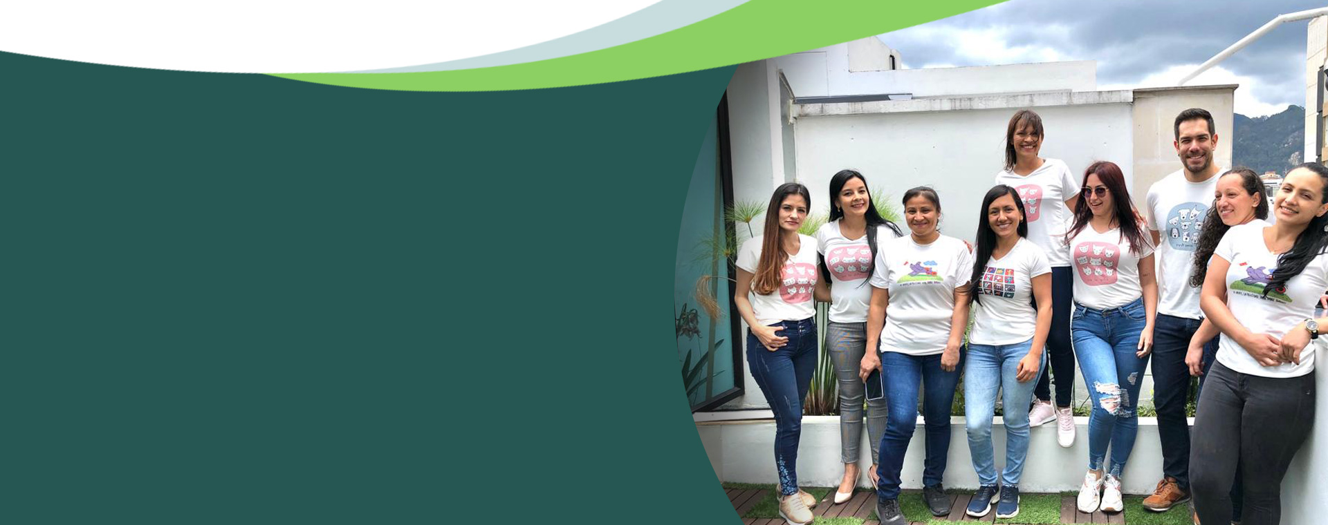 Camisetas Vivatma, familias Vivatma, ayudándonos a ayudar.